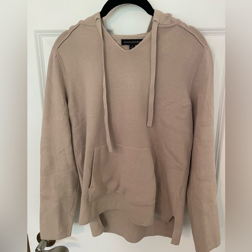 Women’s Banana Republic sweater hoodie taupe size small